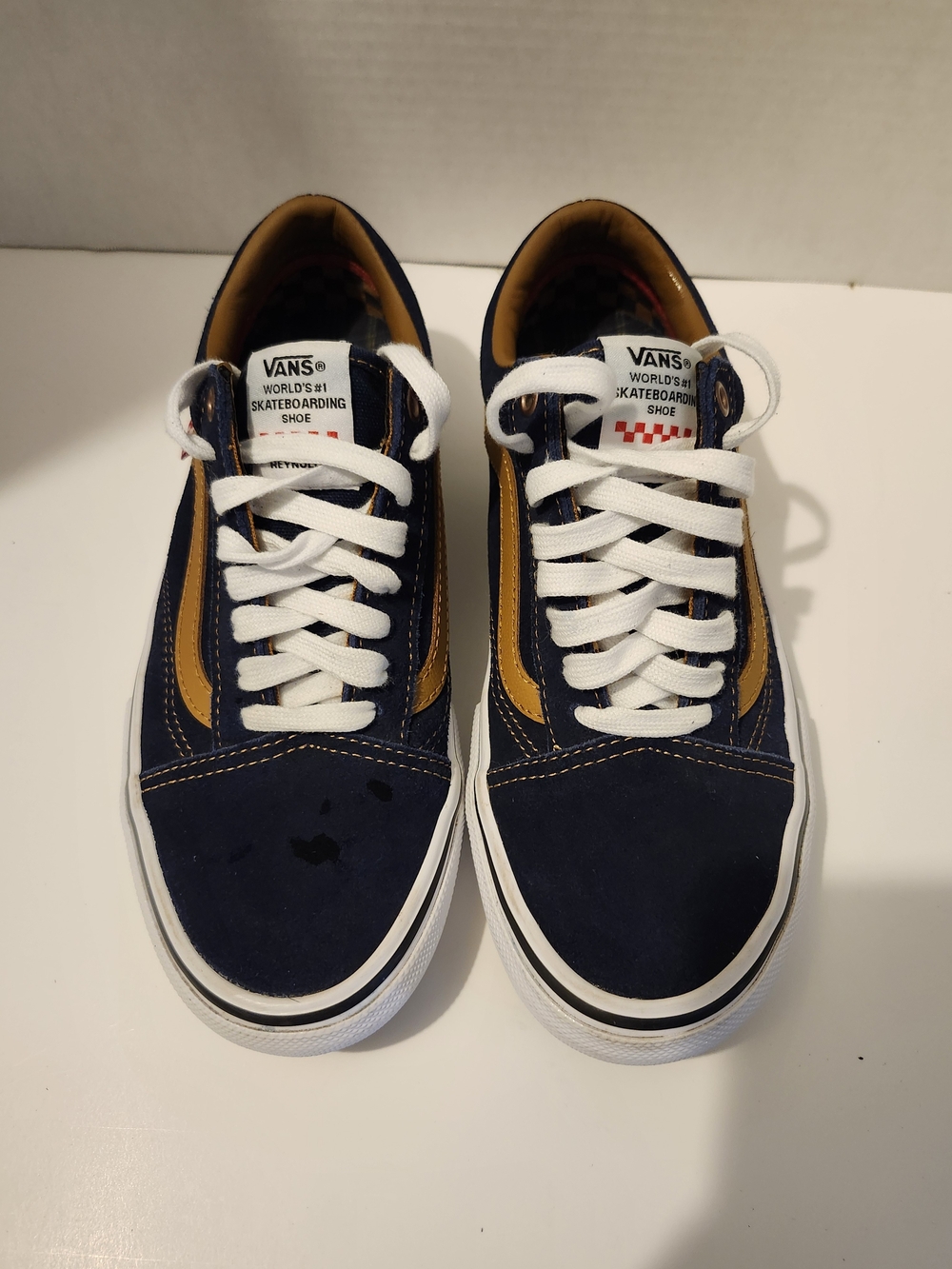 Vans Men’s Navy and Mustard Old Skool Sneakers
